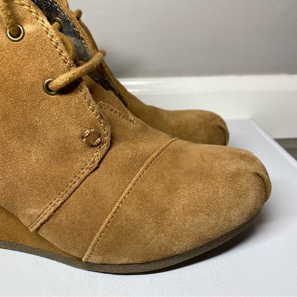 BOBS by Skechers Memory Foam Ankle Boots Women’s 7 Tan Lace Up Wedge Heel Bootie - Picture 8 of 15